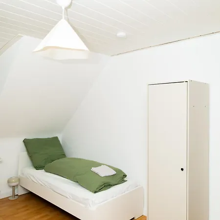 Bege Perfectstay Monchengladbach
