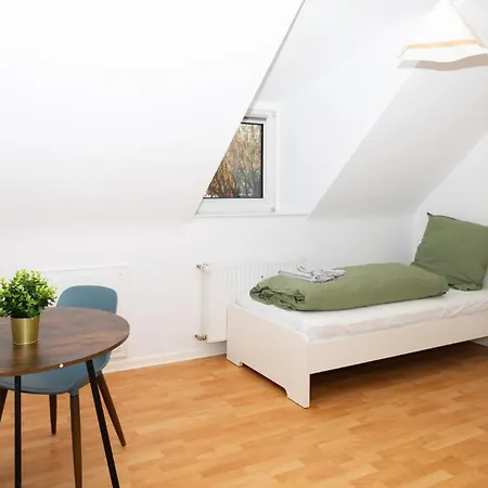 Bege Perfectstay Monchengladbach