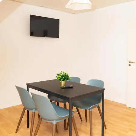 Bege Perfectstay Apartment