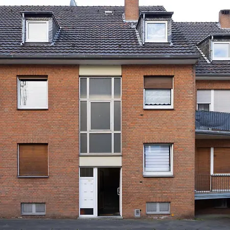 Bege Perfectstay Monchengladbach