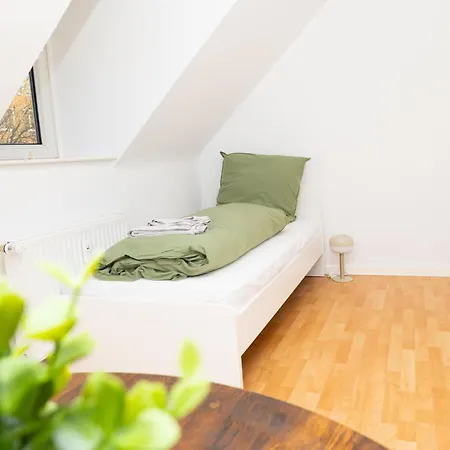 Bege Perfectstay * Monchengladbach